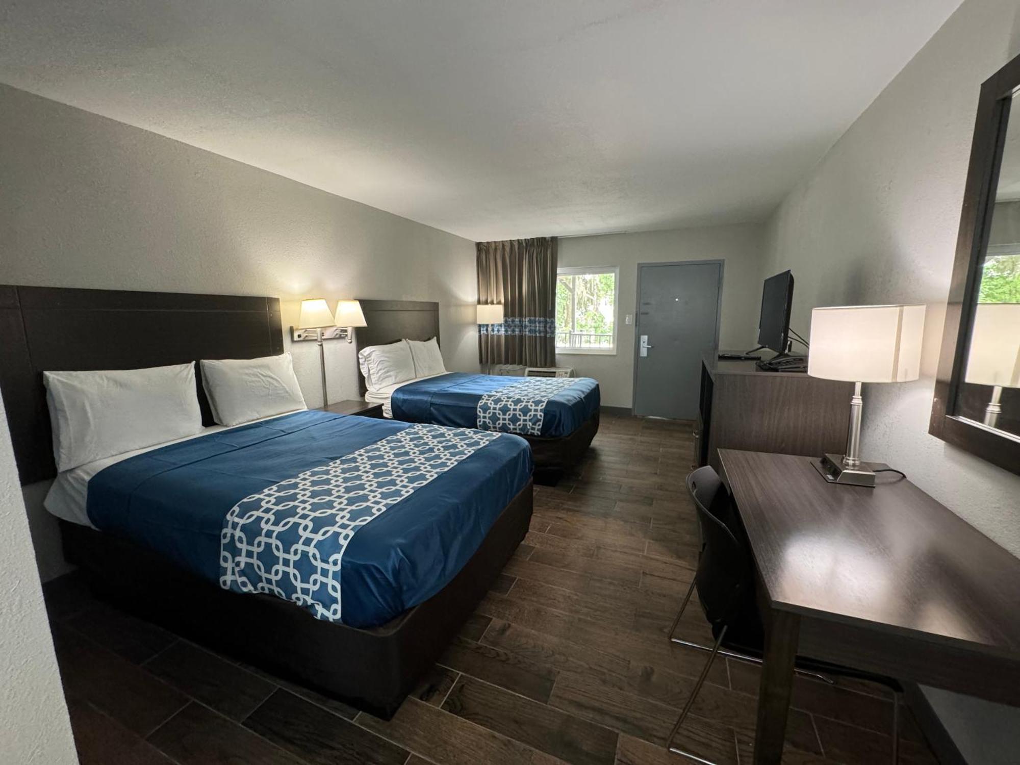 Travelodge By Wyndham Gainesville غينزفيل، فلوريدا المظهر الخارجي الصورة